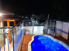 Cobertura com piscina privativa em Bombinhas